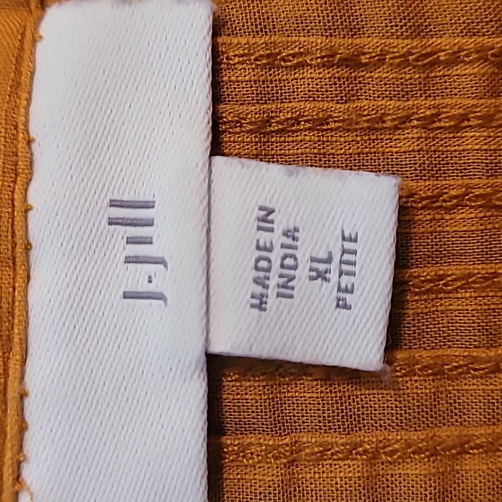 Fall Is Almost Here 100% Cotton J. Jill Gold Blouse with Pintuck Detail - Picture 2 of 4